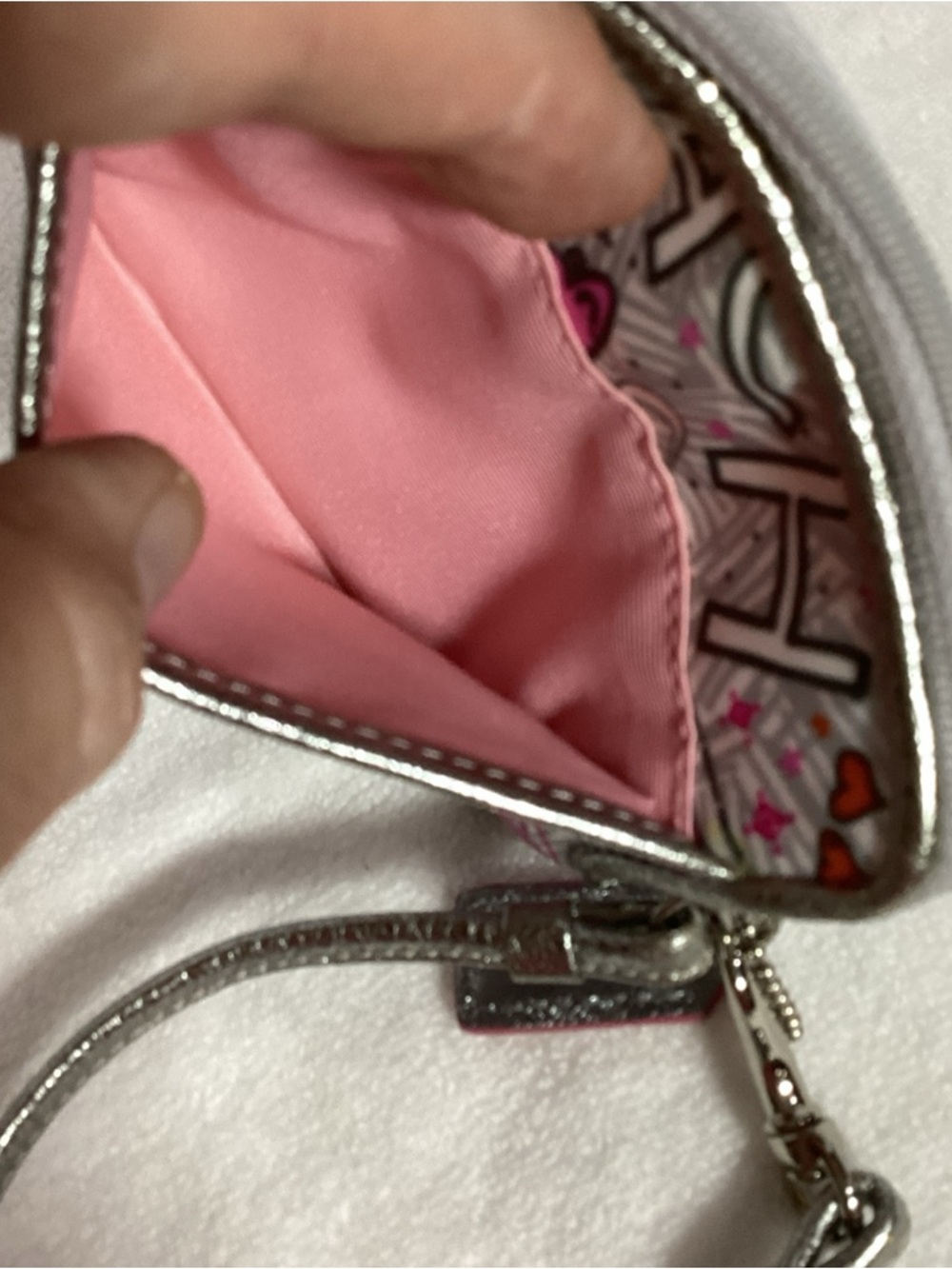 Coach Poppy Butterfly Graffiti Wristlet Wallet with Hang Tag - Picture 8 of 14